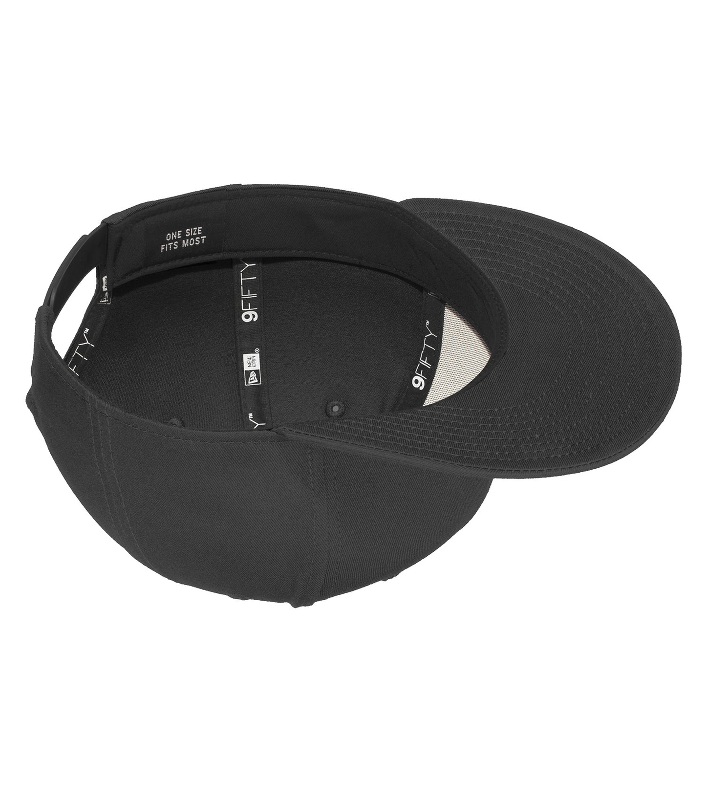 NEW ERAᴹᴰ CASQUETTE À VISIÈRE PLATE ET FERMETURE À BOUTONS-PRESSION. NE400