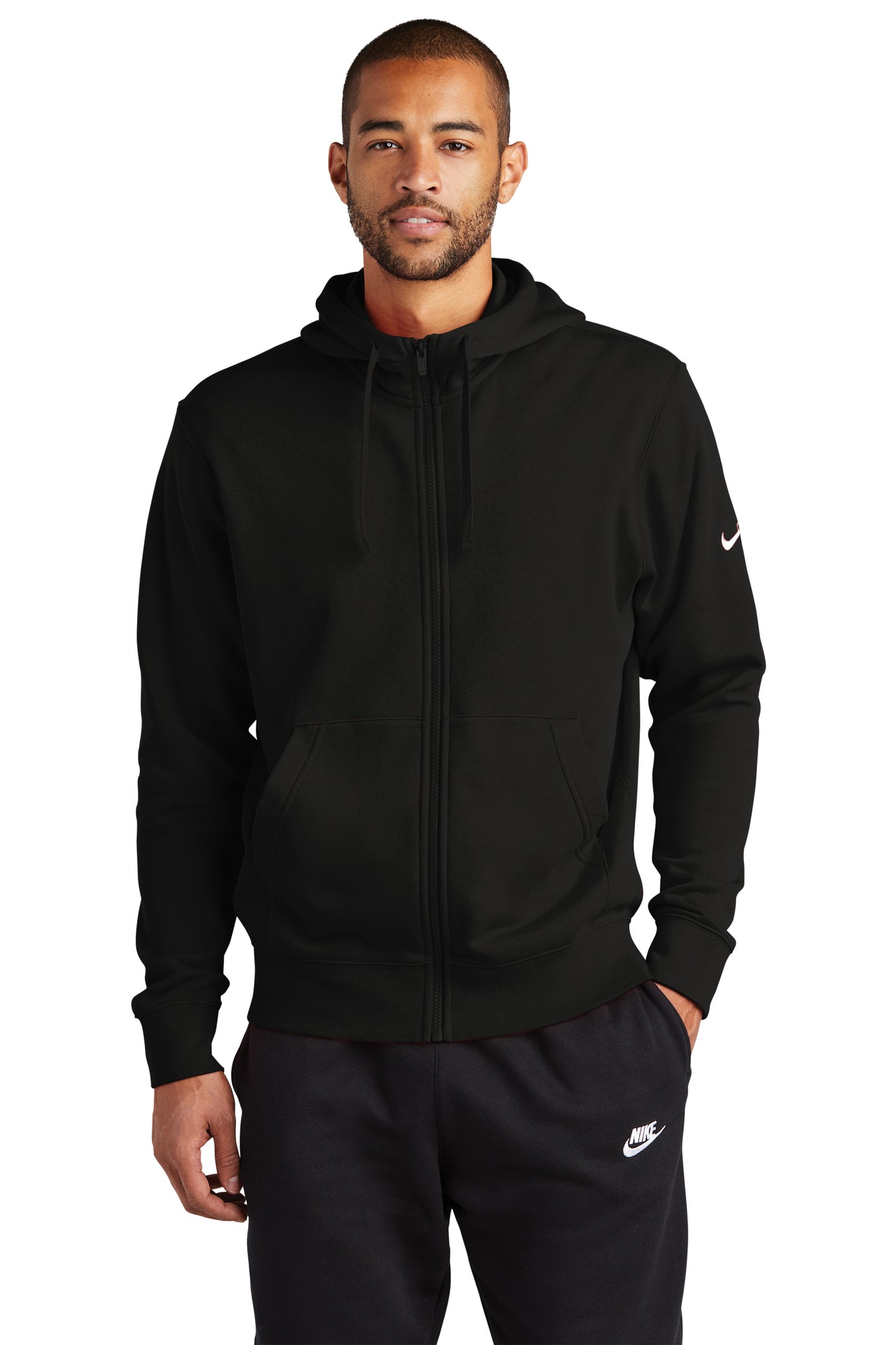 NIKE CHANDAIL À CAPUCHON À GLISSIÈRE MOLLETON CLUB AVEC SWOOSH À LA MANCHE. DR1513